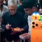 Tim Cook presencia caída de iPhone 17 en vivo y su reacción se vuelve viral