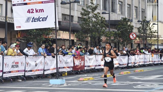 Un corredor durante el Maratón de 2019