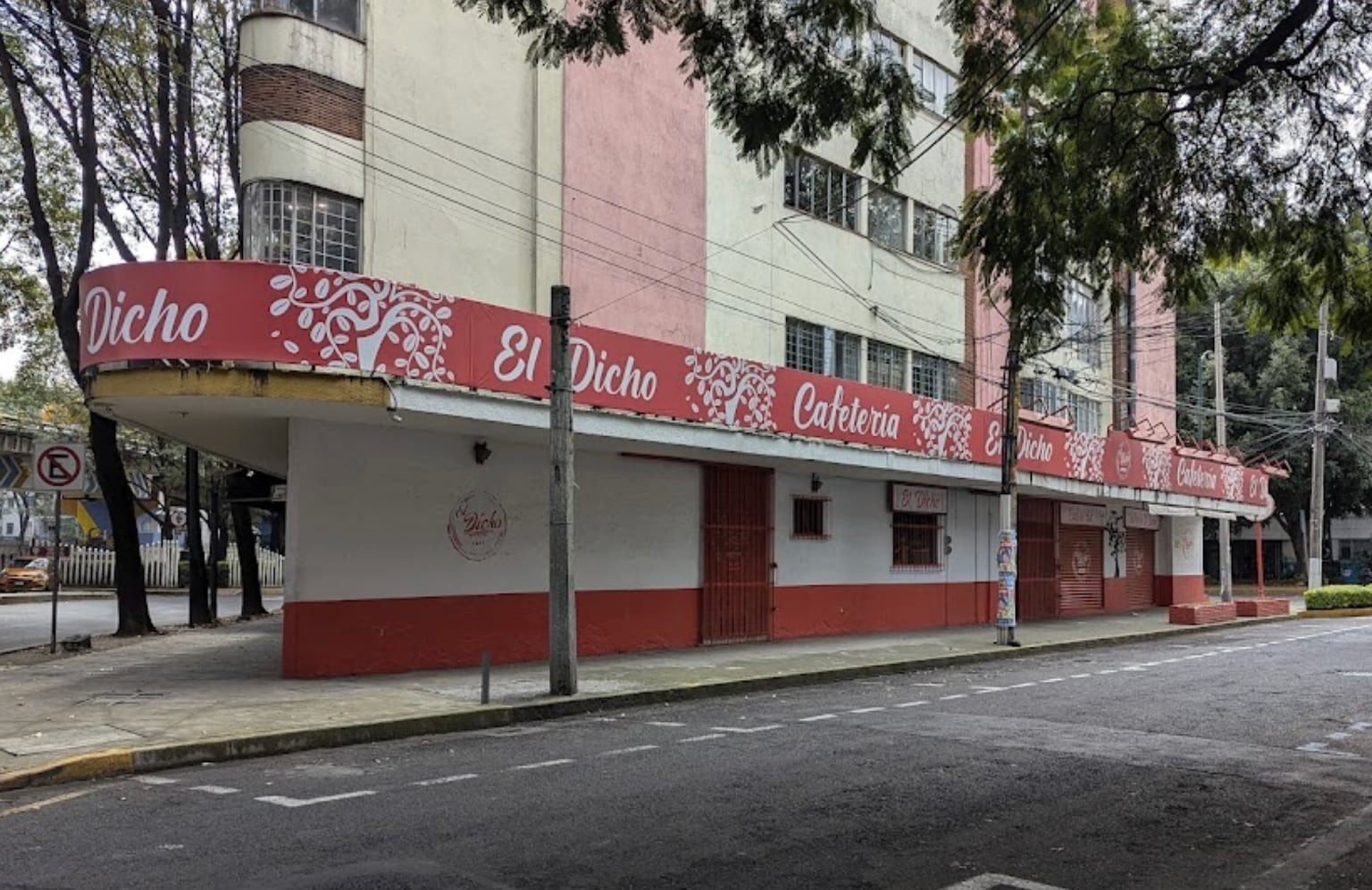 la cafetería de “Como dice el dicho”