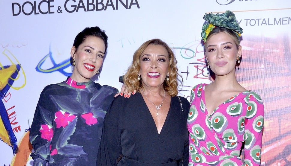 Sylvia Pasquel, Stephanie y Michelle Salas