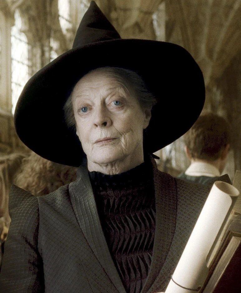 Maggie Smith como Minerva McGonagall en Harry Potter