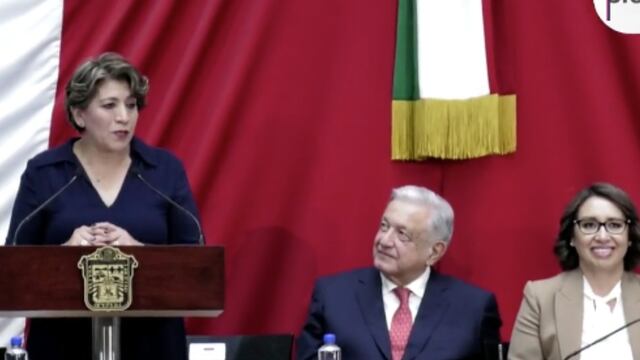 Delfina Gómez en su toma de protesta