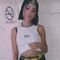 Danna Paola estrena look con pelo negro; canta tema de RBD (VIDEO)