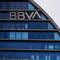 BBVA planea despedir a casi 4 mil empleados