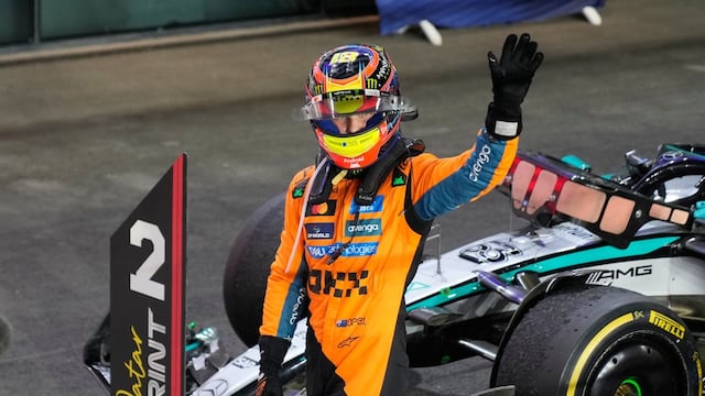 F1: Oscar Piastri gana la carrera sprint del GP de Qatar