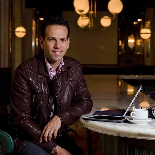 Carlos Loret de Mola