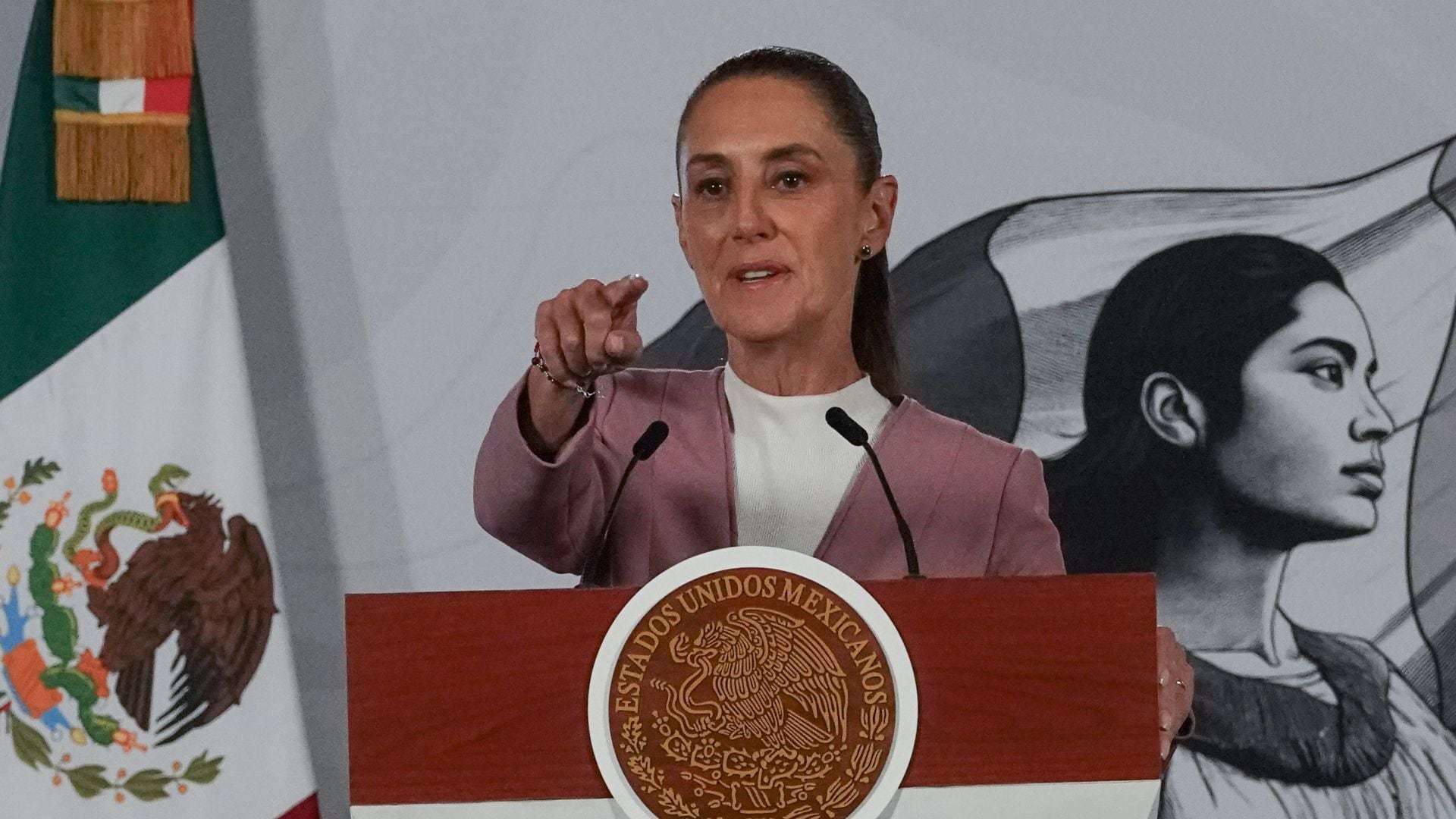 Sheinbaum revela en qué terminó reunión con padres de Ayotzinapa