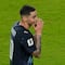 Miguel Almirón es suspendido un partido tras expulsión por cubrirse la boca
