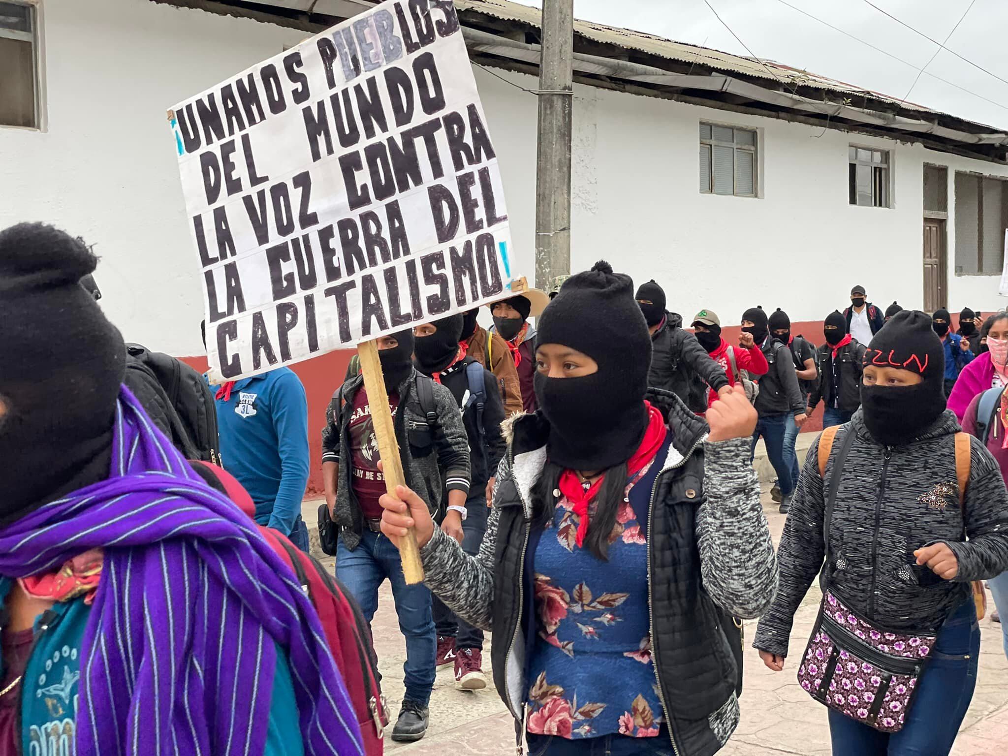 zapatistas y ejidatarios de Altamirano, Chiapas marchan por la liberación de 37 campesinos/Facebook