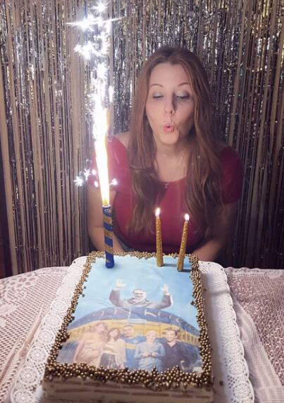 Pide pastel de Cristian Castro