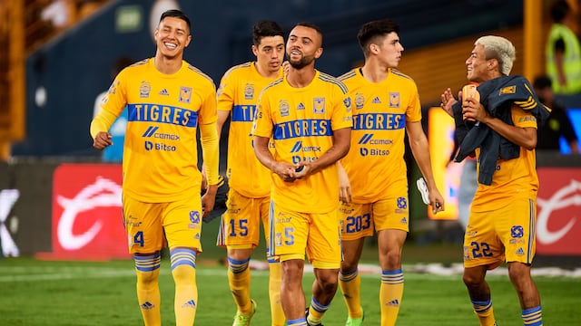 Hugo Ayala, Eduardo Tercero, Rafael Carioca, Adrian Garza y Raymundo Fulgencio