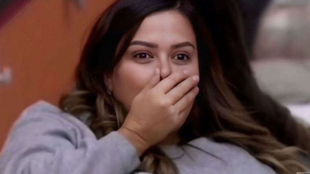 Mariana Echeverría escuchó a una pareja teniendo sexo en el cuarto de al lado y grabó todo (VIDEO)