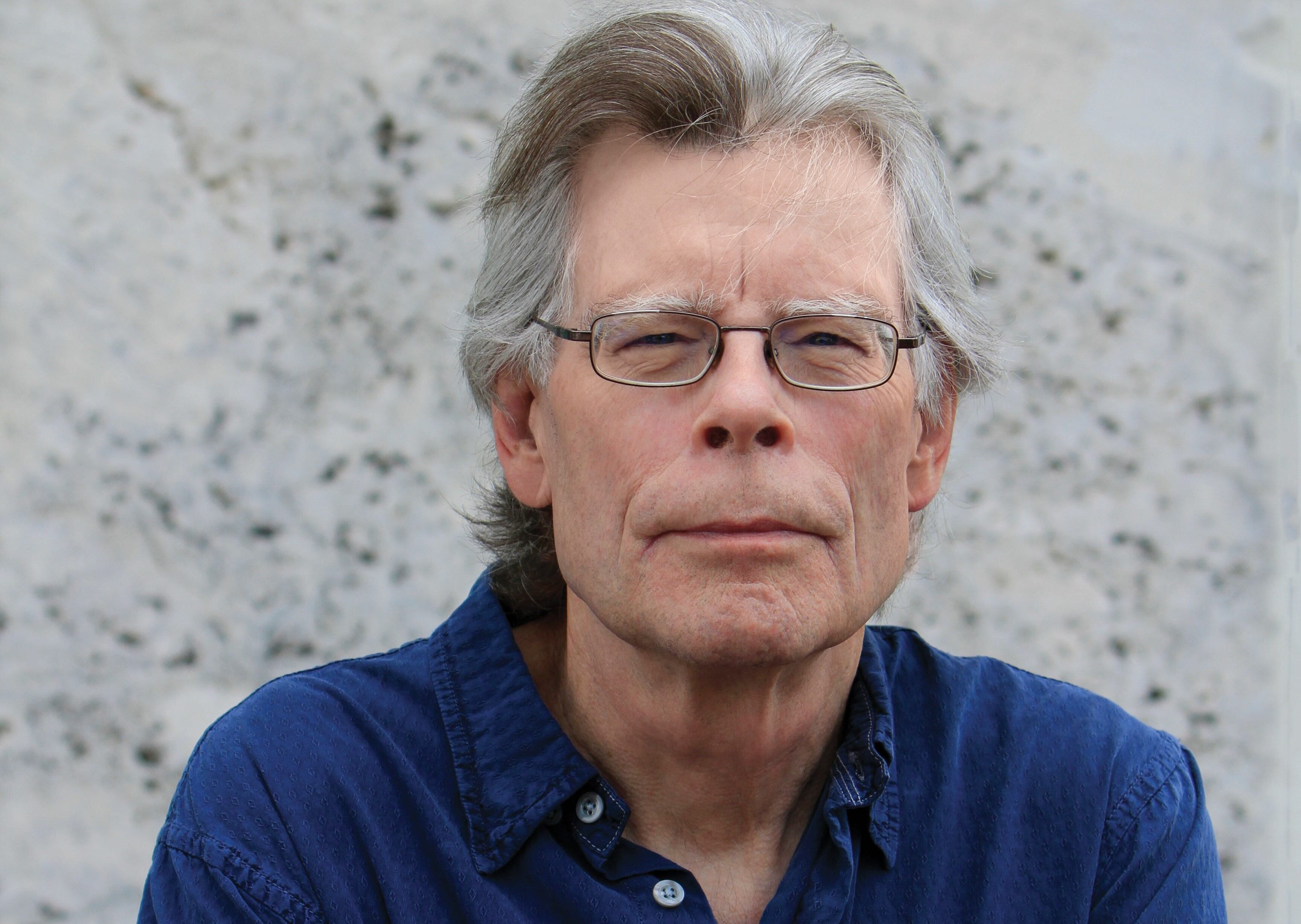 Stephen King, escribió la historia de terror psicológico que adaptó Netflix