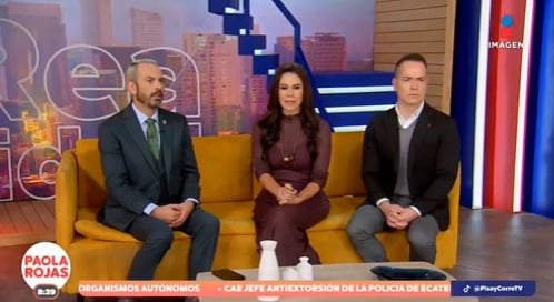 Paola Rojas calla a reportera