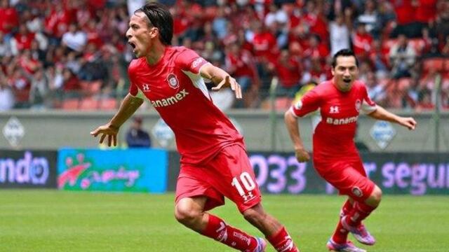 El ex-ídolo de Tigres, Lucas Lobos, marcó el gol de la victoria de los Diablos Rojos ante los Rayados de Monterrey.