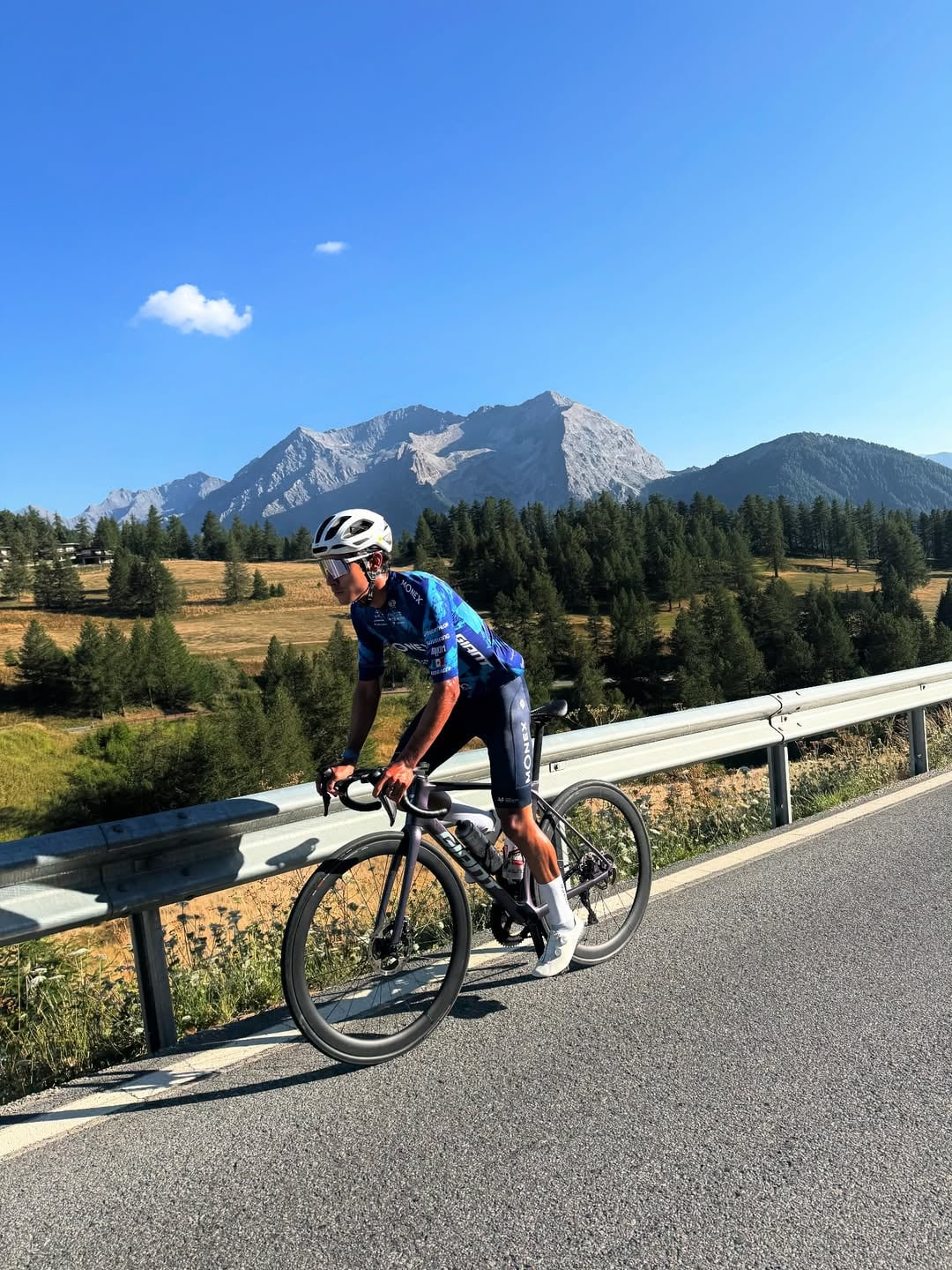 Michael Zárate, ciclista mexicano