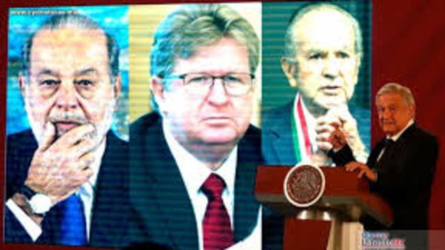 En público lo critica, en privado se doblan