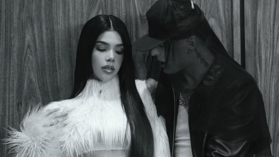 RARI de Peso Pluma y Kenia Os