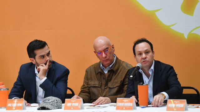 Jorge Álvarez Máynez, candidato presidencial por Movimiento Ciudadano (MC) durante reunión plenaria