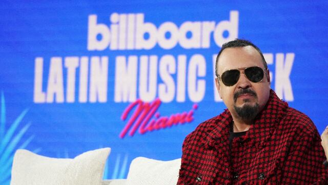 Pepe Aguilar, cantante.