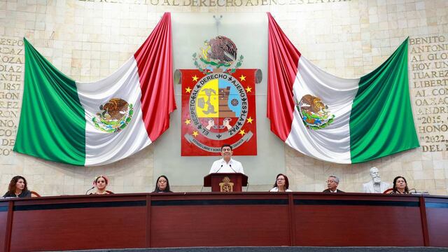 Salomón Jara toma protesta como gobernador de Oaxaca