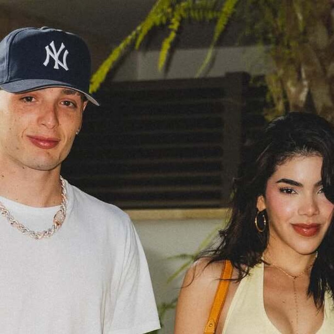 Así sorprendió Peso Pluma a Kenia Os tras concierto en CDMX