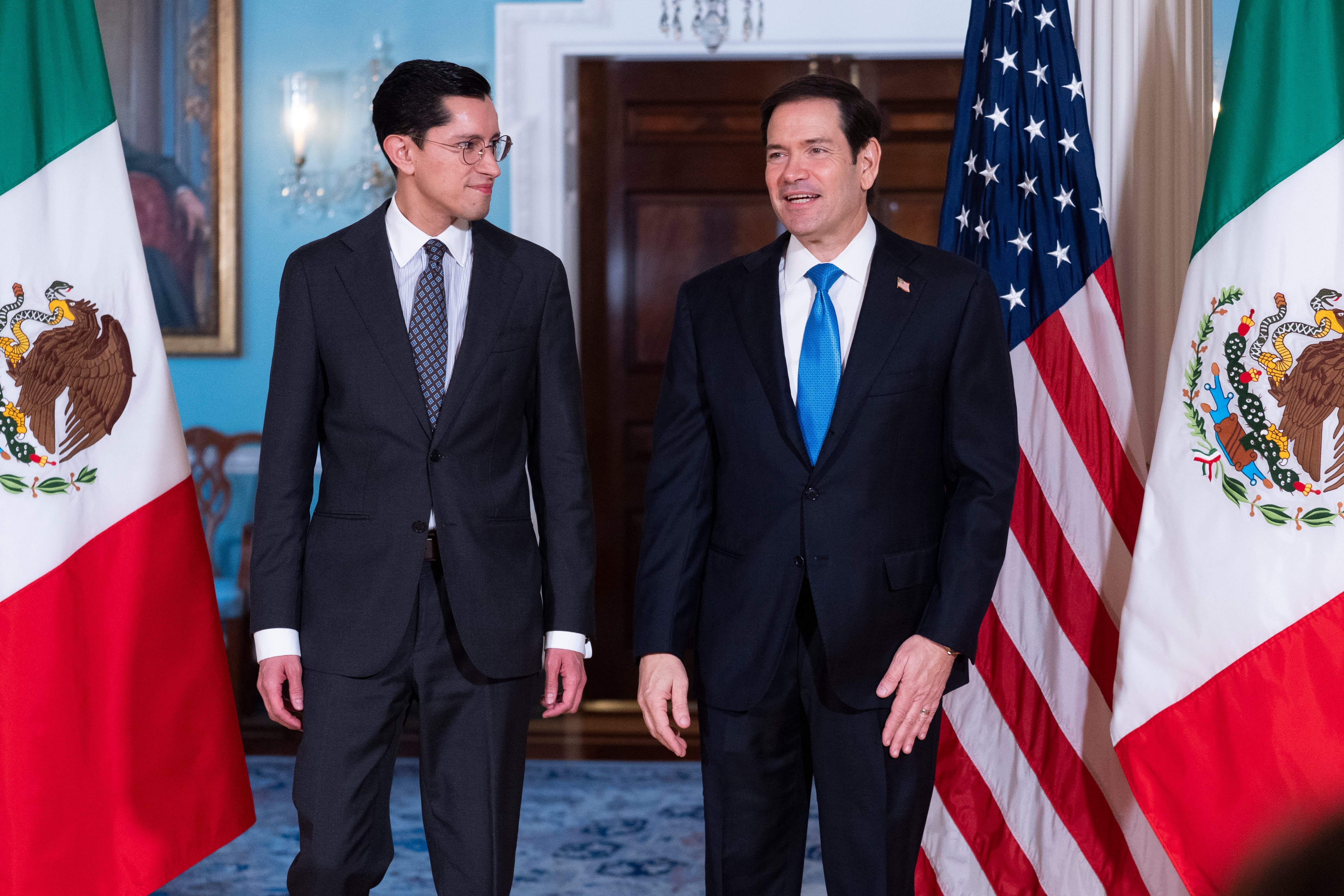 Roberto Velasco y Marco Rubio se reúnen en Washington.