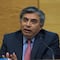 Gerardo Esquivel, el subgobernador del Banco de México, recibe una declaratoria de amor