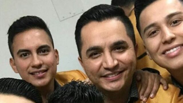 la Arrolladora Banda el Limón