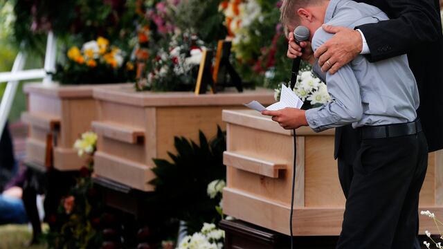 Funeral de Dawna Ray Langford y sus dos hijos