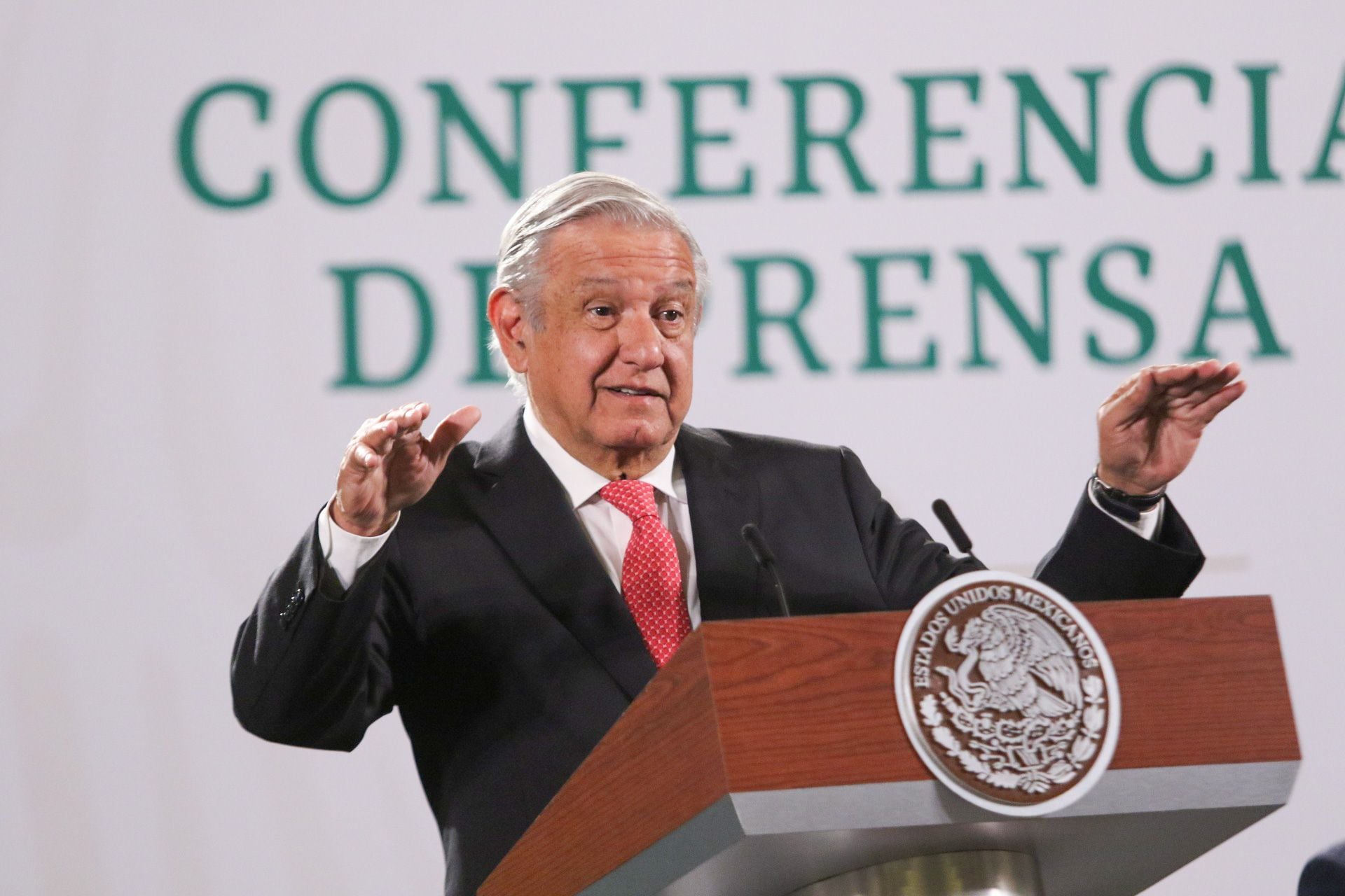 AMLO