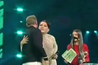 Kunno fue invasivo al querer saludar de beso a David Guetta