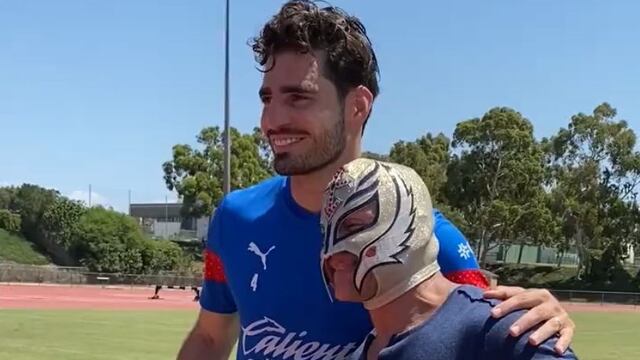 Rey Mysterio confesó que es aficionado de las Chivas.