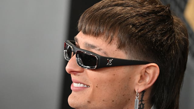 Peso Pluma, cantante.