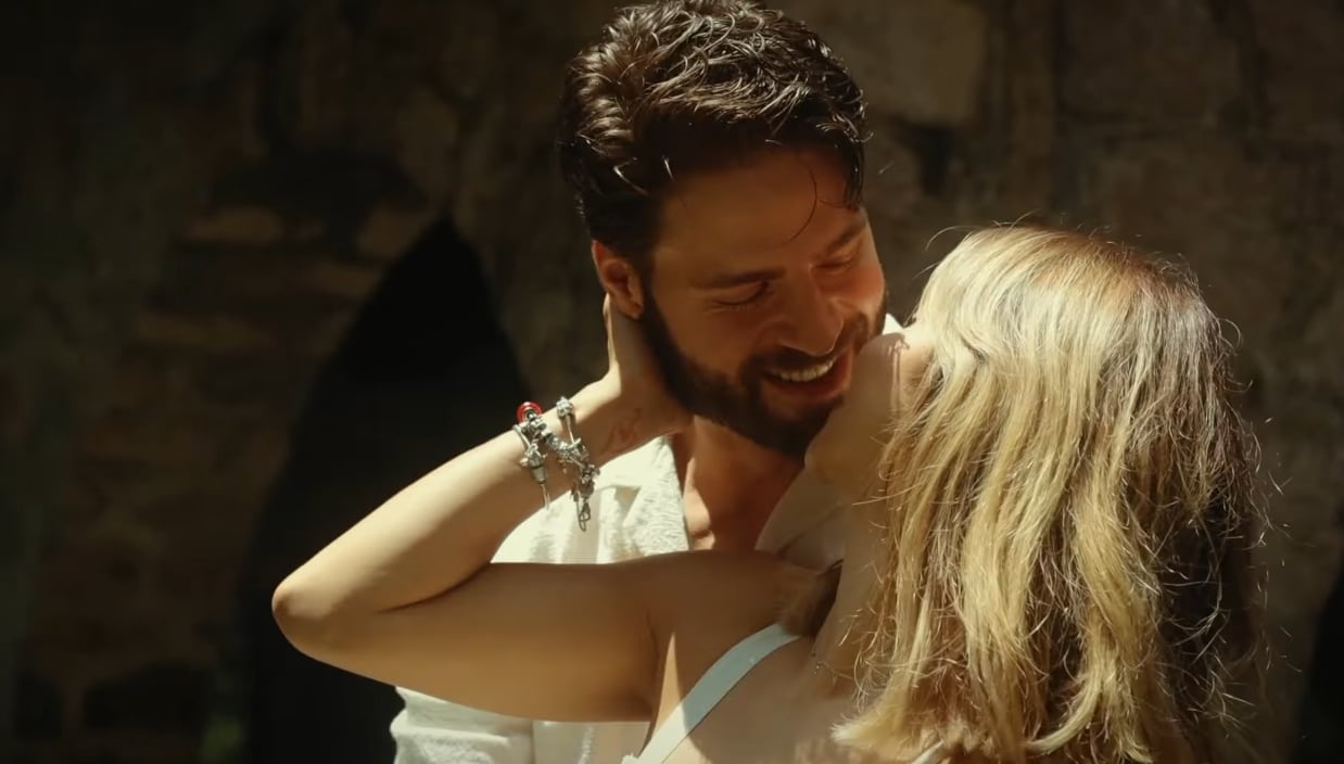 Jorge Losa y Ferka en el video oficial de Pégate Pa'mí.