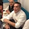 Confrontan a Alejandro Moreno en cafetería tras la marcha por el INE; “avergüenzas a tu partido”, le gritan