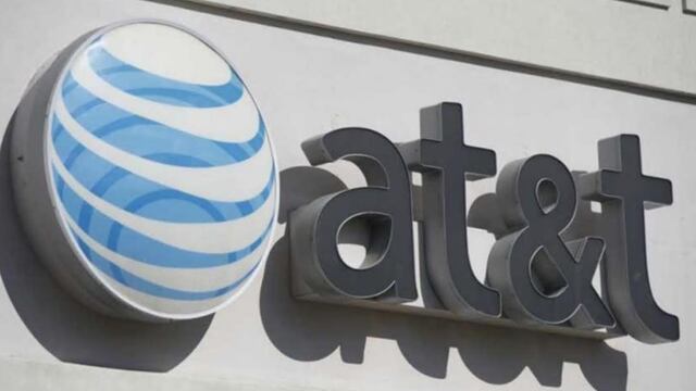 la primer compañía en interponer una demanda en contra de AT&T, fue la firma Cismelec, quienes reclaman un pago por 30 millones de pesos.