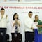 Javier May entrega primeros 100 certificados de Viviendas del Bienestar en Tabasco