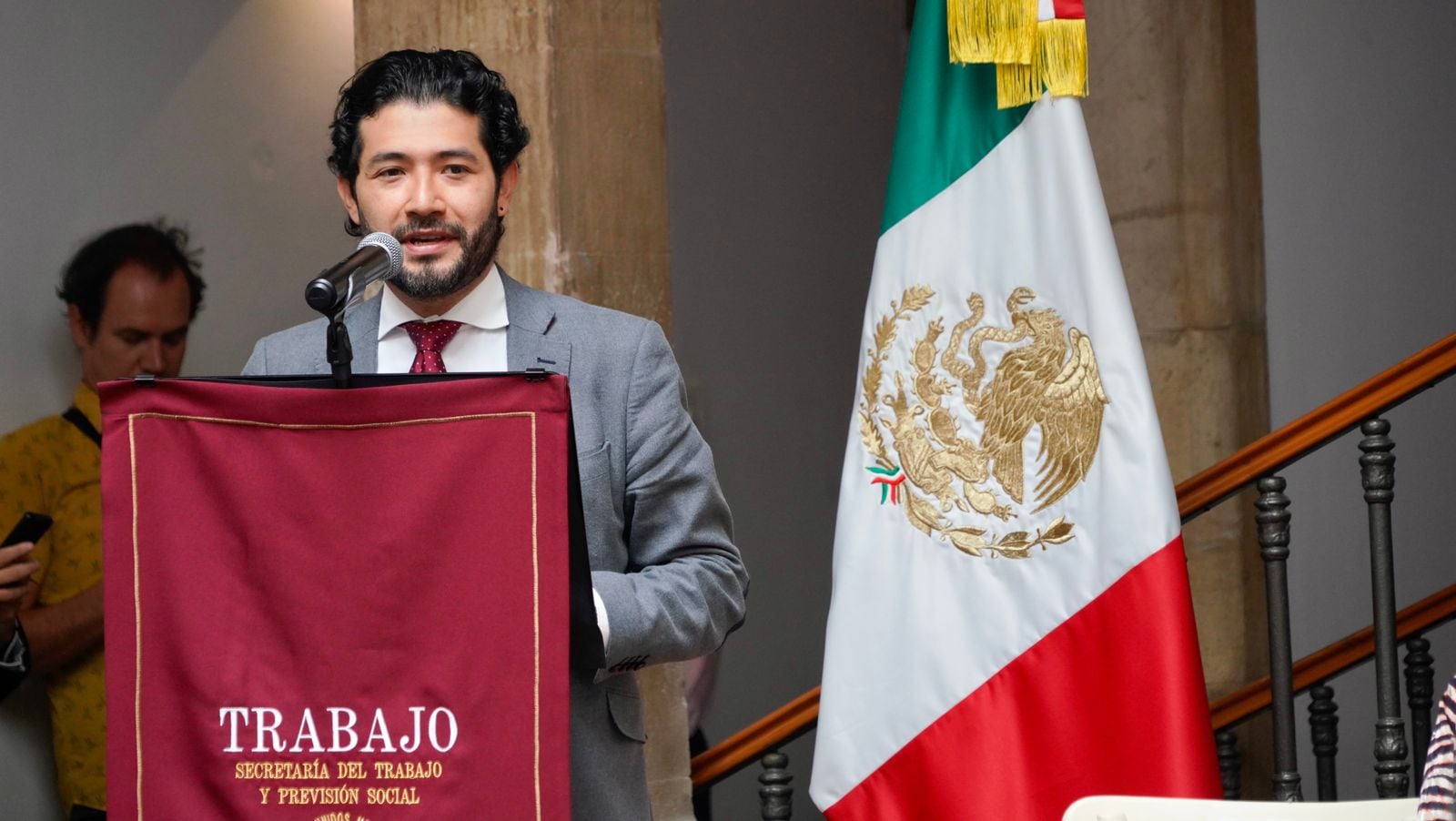 Marath Bolaños secretario del Trabajo y Previsión Social