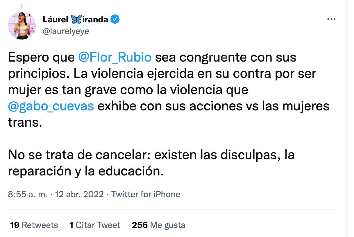 Tunden a Gabo Cuevas por insultar a mujer trans
