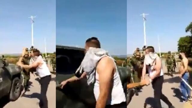 Corren con palos a militares