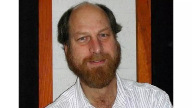 El astrofísico Carl Grillmair de la NASA, es asesinado en su casa de Los Ángeles