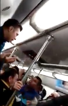 Golpiza a hombre en Metro CDMX