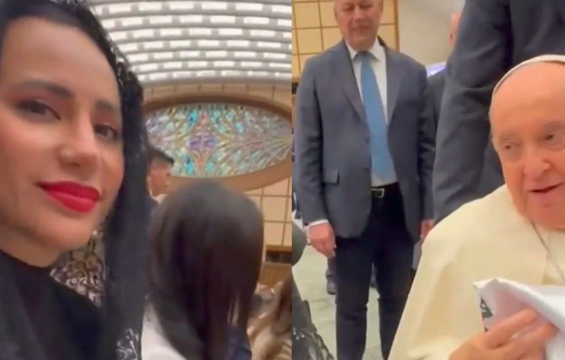 Sandra Cuevas con el Papa Francisco