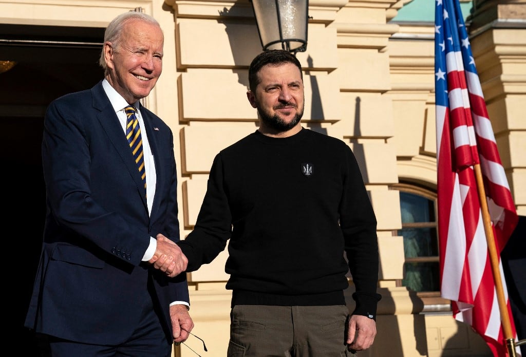 Joe Biden y Volodimir Zelenski