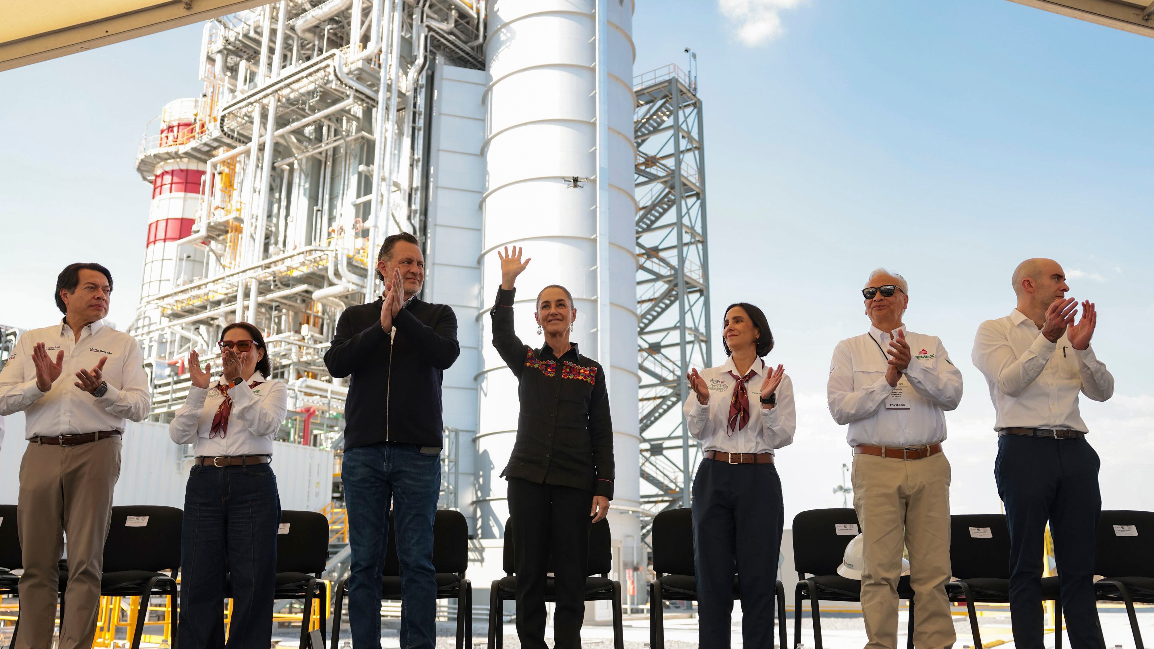 Claudia Sheinbaum resalta nombre de Josefa Ortiz en central de la CFE en Querétaro