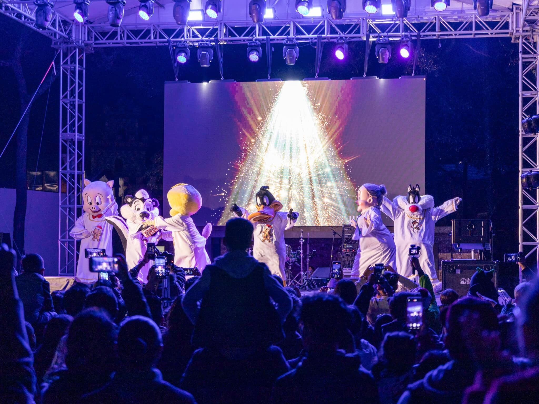 Six Flags México Christmas in the Park 2023