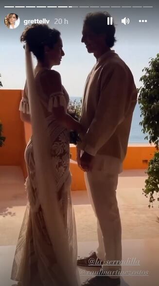 Ana Serradilla y Raúl Martínez Ostos en su boda.