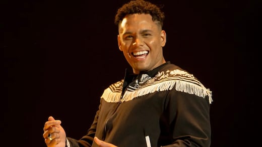 ¿Quién es Chelo Ramírez? El cantante colombiano que pretende a Ángela Aguilar