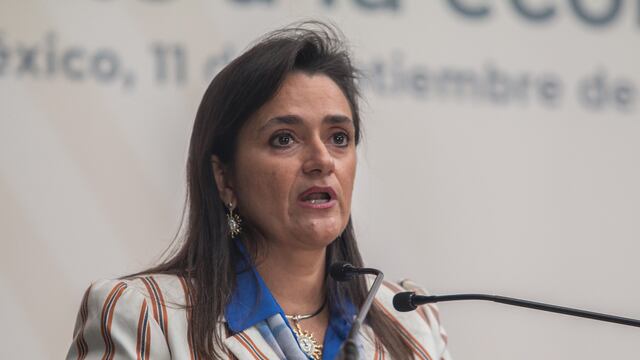 Margarita Ríos-Farjat, titular del SAT.